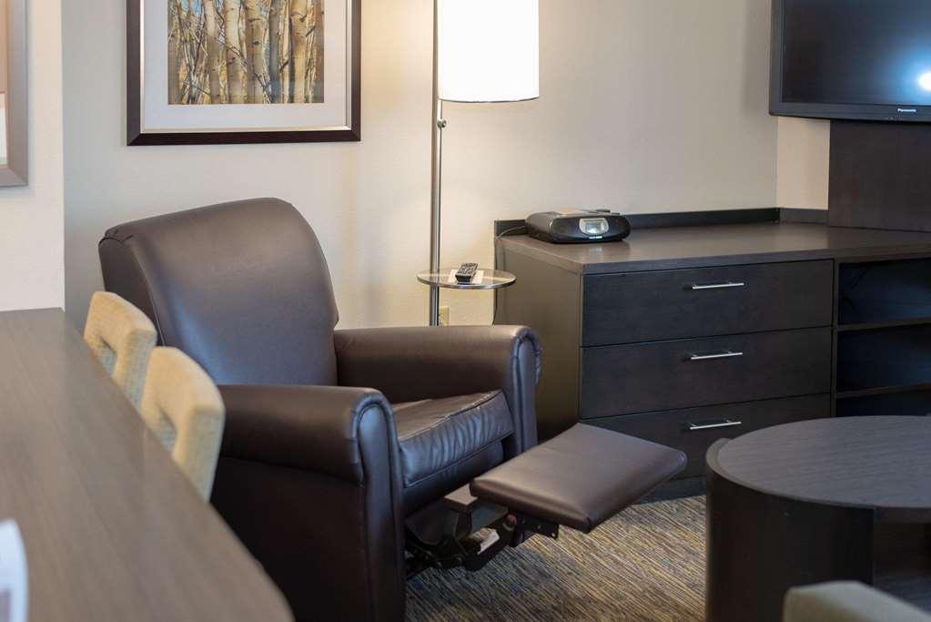 Sonesta Simply Suites Cleveland North Olmsted Airport Camera foto