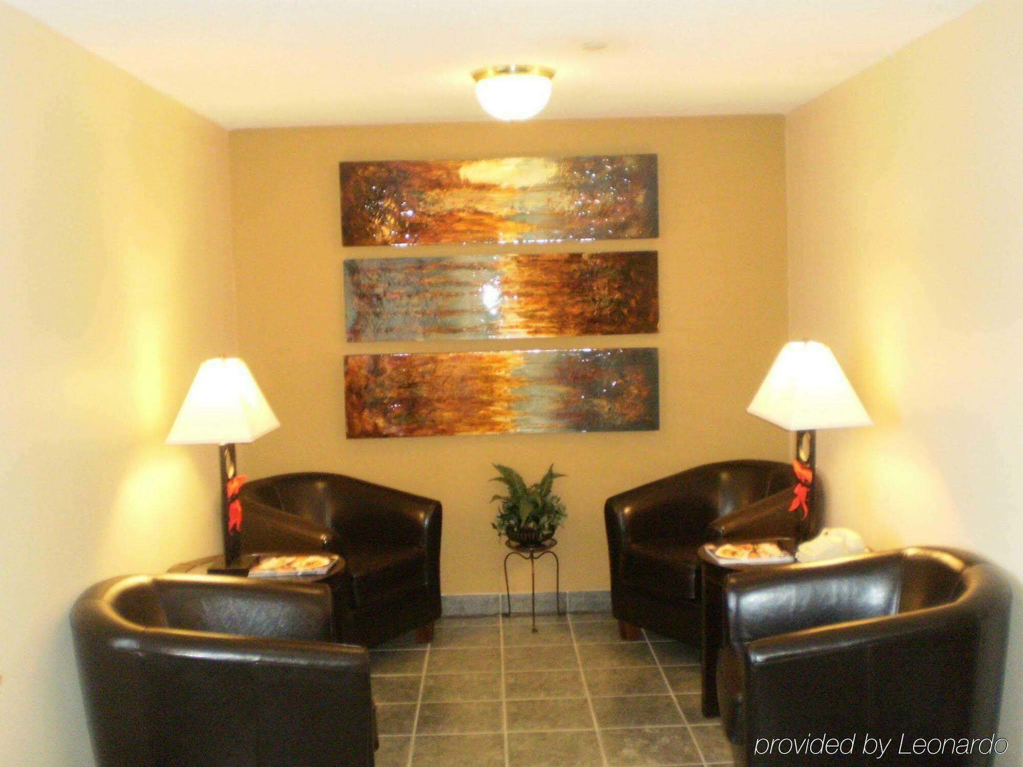 Sonesta Simply Suites Cleveland North Olmsted Airport Esterno foto
